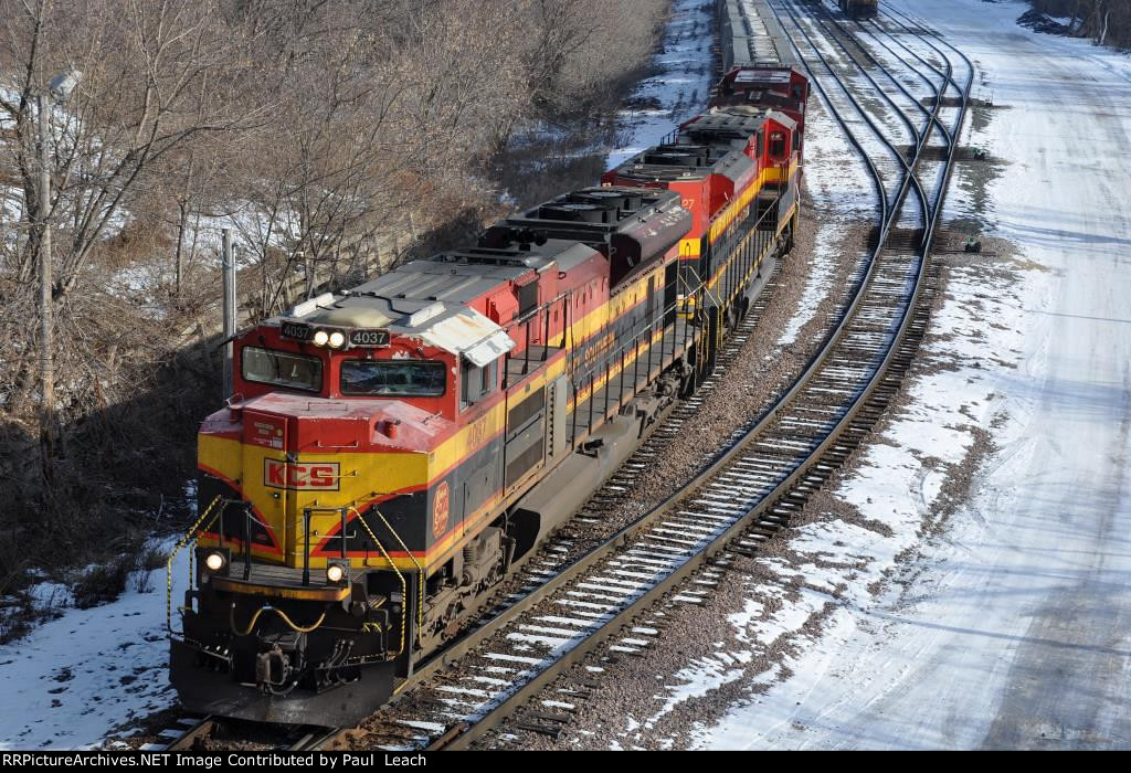 Grain train prepares to head west